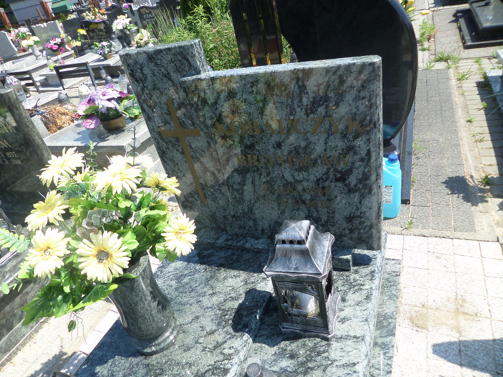 Grób Bronisław Kobalczyk